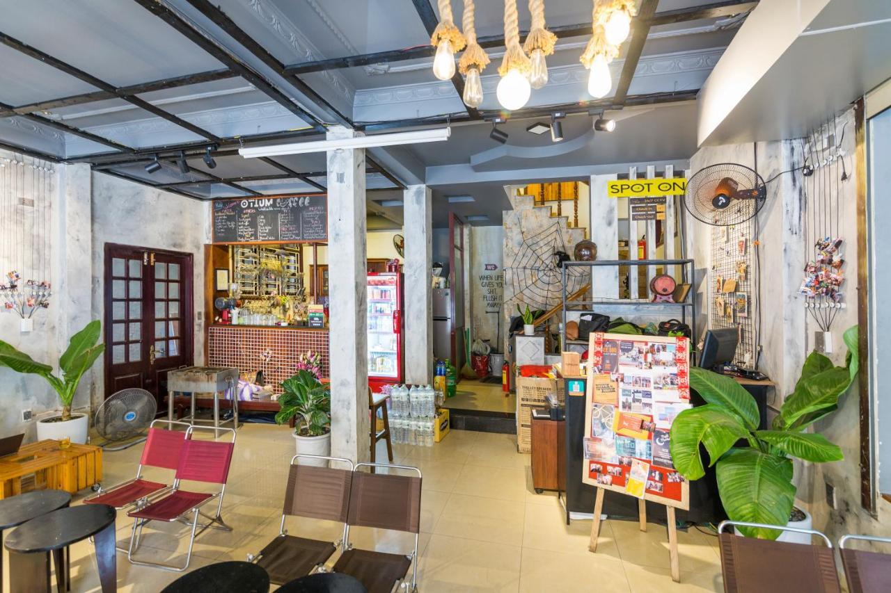 Spot On 711 Otium Hostel Da Nang Bagian luar foto
